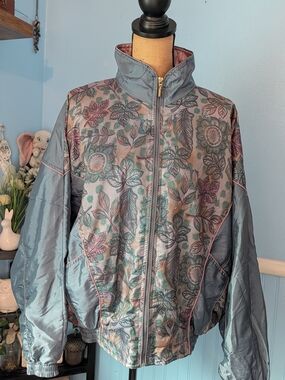 Vintage Energy Zone WindBreaker